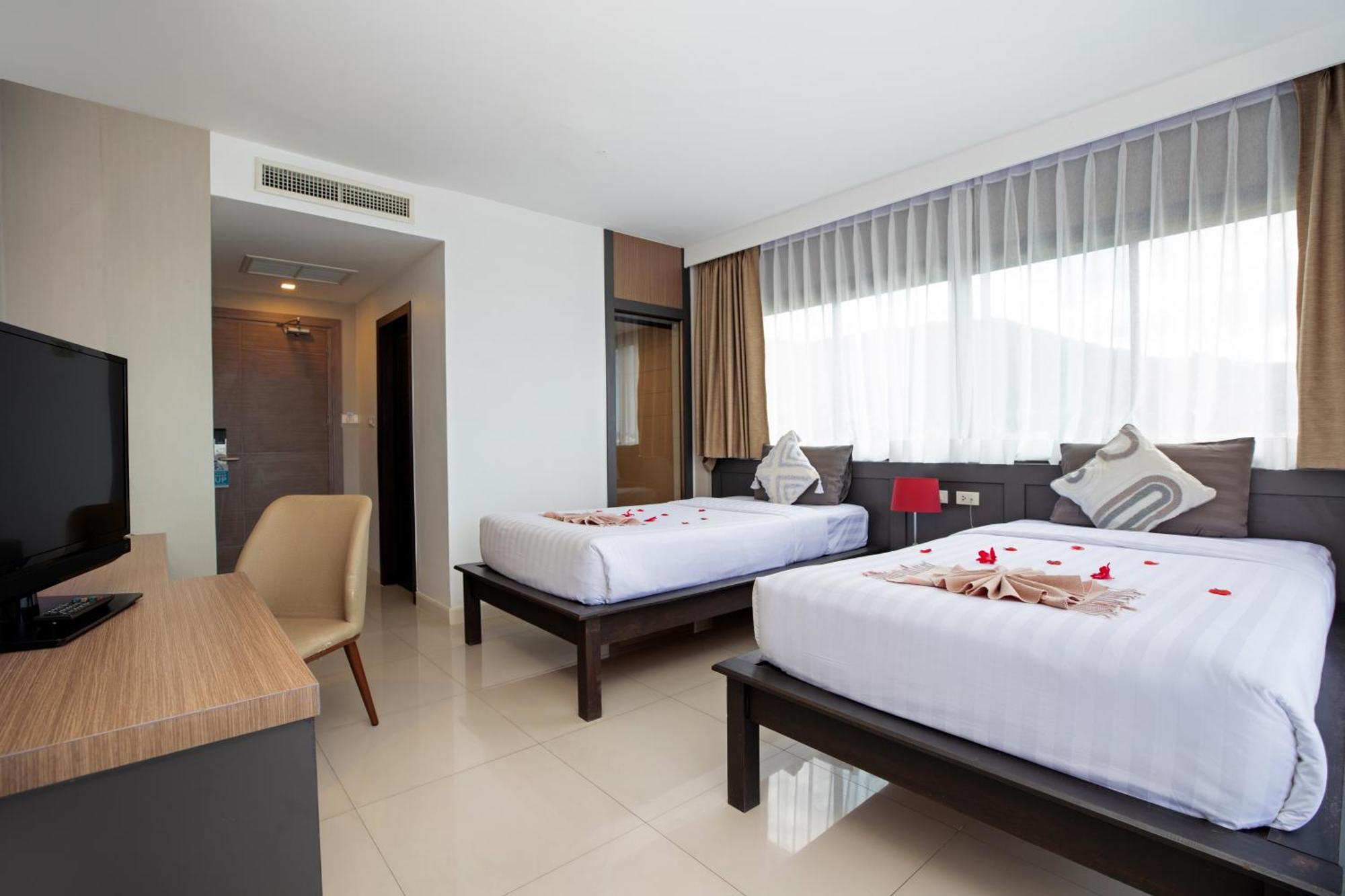 Casa Del M Phuket - Newly Renovated Hotel Patong Exterior photo
