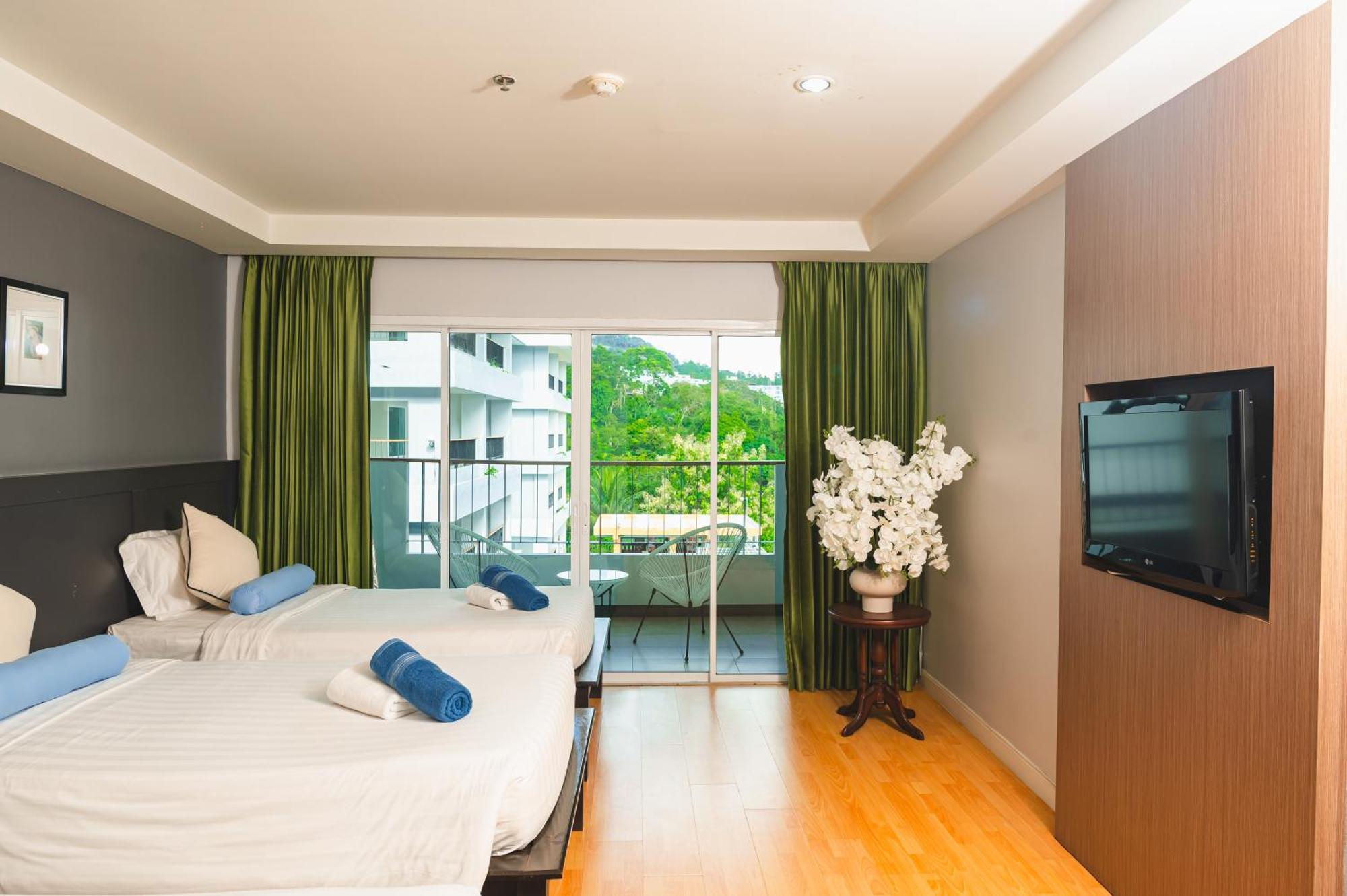 Casa Del M Phuket - Newly Renovated Hotel Patong Room photo