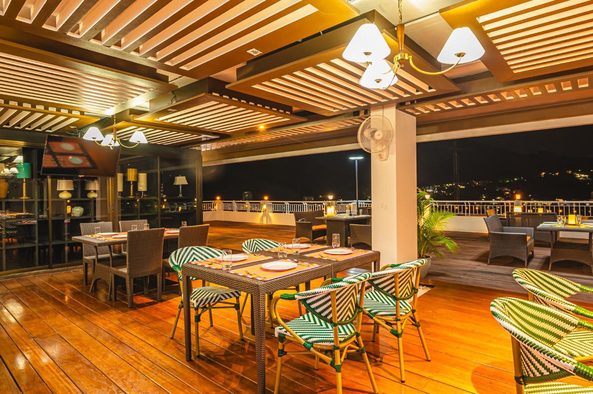 Casa Del M Phuket - Newly Renovated Hotel Patong Exterior photo